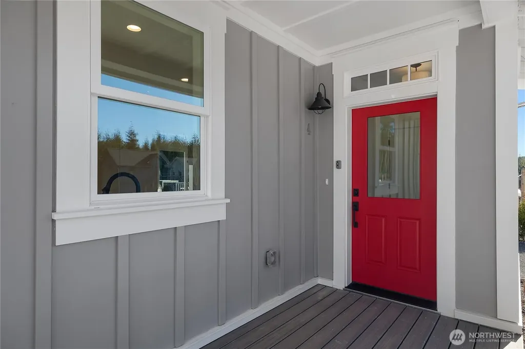 4 Springboard Street Pacific Beach WA 98571