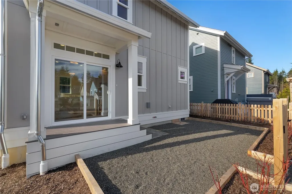 4 Springboard Street Pacific Beach WA 98571