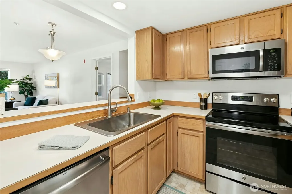 4081 224th Lane SE Issaquah WA 98029