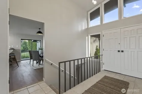 5110 NW Sammamish Road Issaquah WA 98027