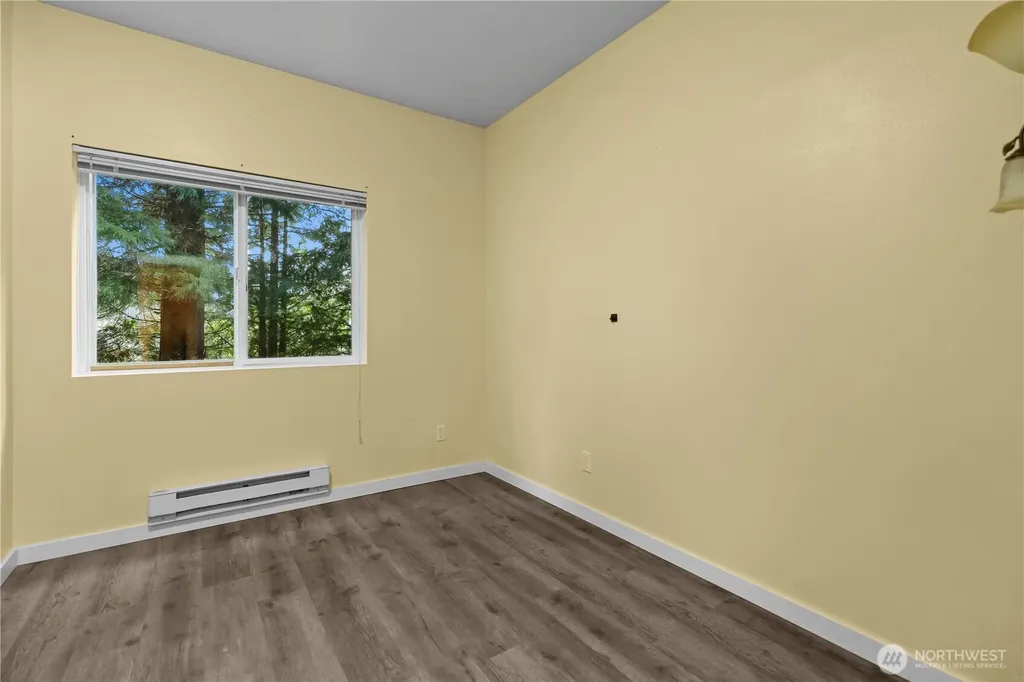 21920 42nd Avenue S Kent WA 98032