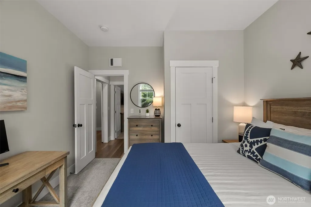 37 Elk Creek Loop Pacific Beach WA 98571