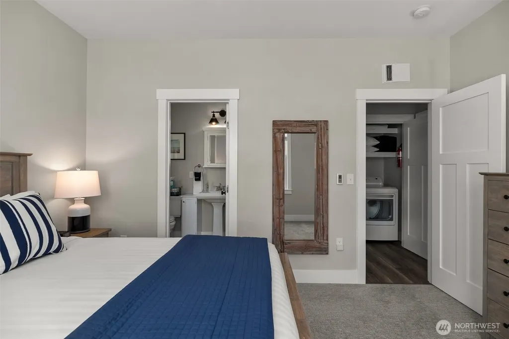 37 Elk Creek Loop Pacific Beach WA 98571