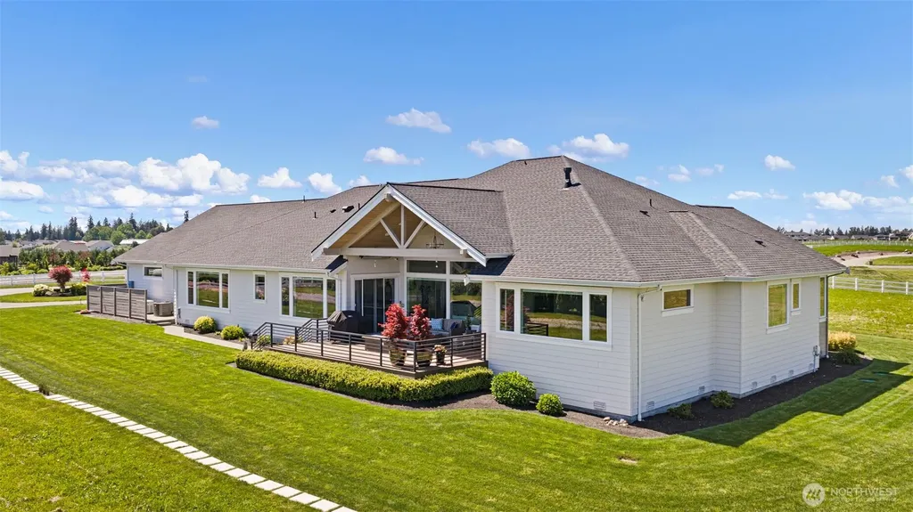 23715 70th Street E Buckley WA 98321
