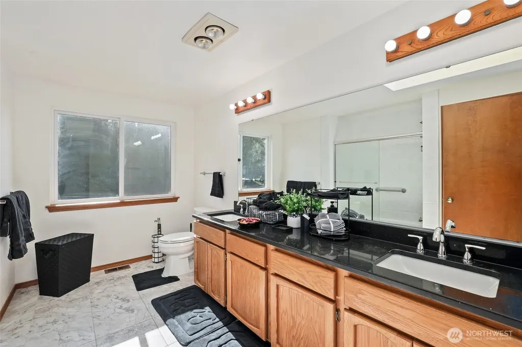 2201 33rd Avenue SE Puyallup WA 98374
