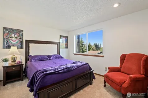 2201 33rd Avenue SE Puyallup WA 98374