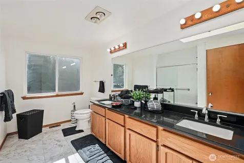 2201 33rd Avenue SE Puyallup WA 98374