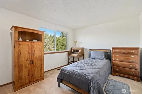 2201 33rd Avenue SE Puyallup WA 98374