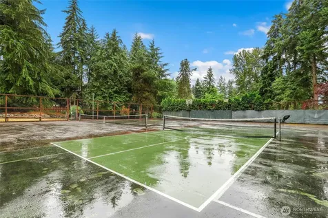 2201 33rd Avenue SE Puyallup WA 98374