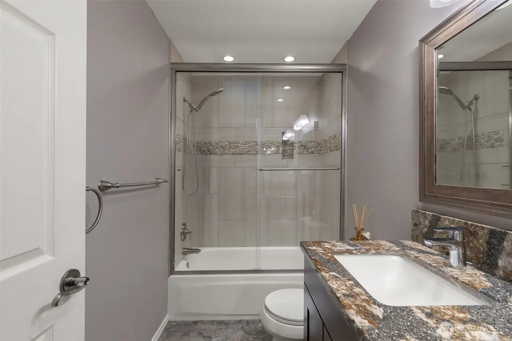 2207 Bremerton Avenue NE Renton WA 98059