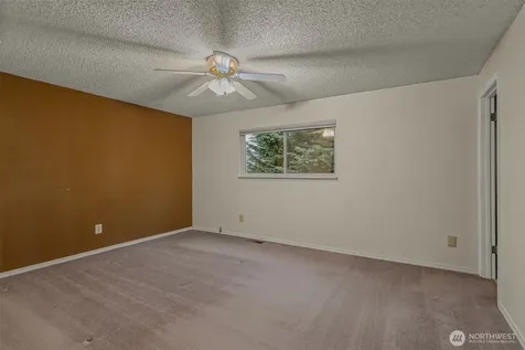 2207 Bremerton Avenue NE Renton WA 98059