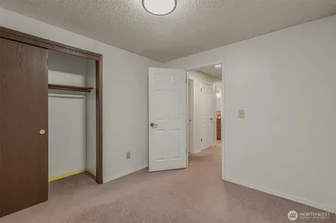2207 Bremerton Avenue NE Renton WA 98059