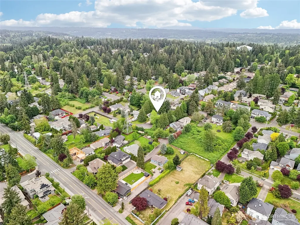 12515 NE 107th Place Kirkland WA 98033