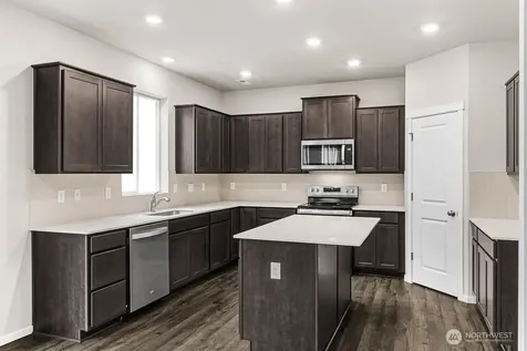 14764 56th Avenue Ct E Puyallup WA 98375