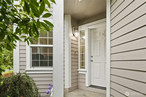 18135 72nd Avenue E Puyallup WA 98375