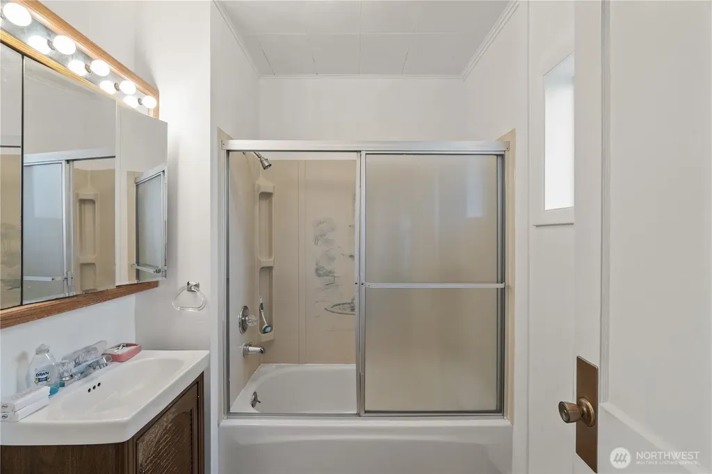 324 N F Street Aberdeen WA 98520