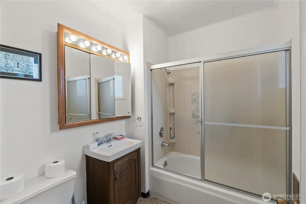 324 N F Street Aberdeen WA 98520