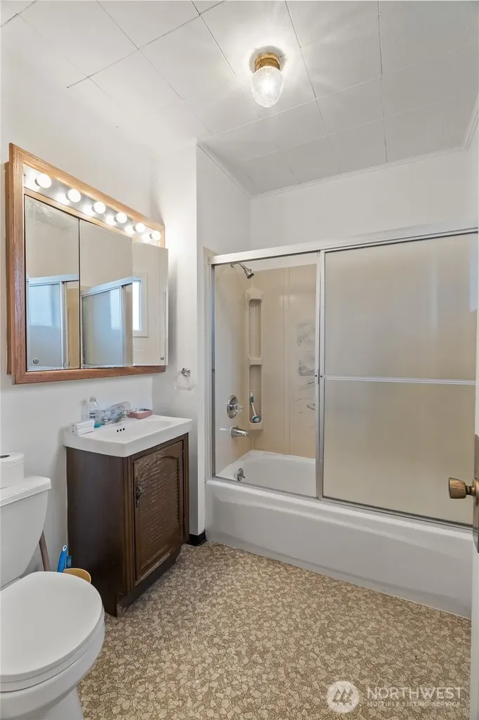 324 N F Street Aberdeen WA 98520