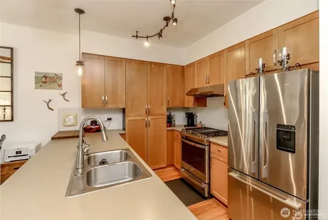 1840 25th Avenue NE Issaquah WA 98029