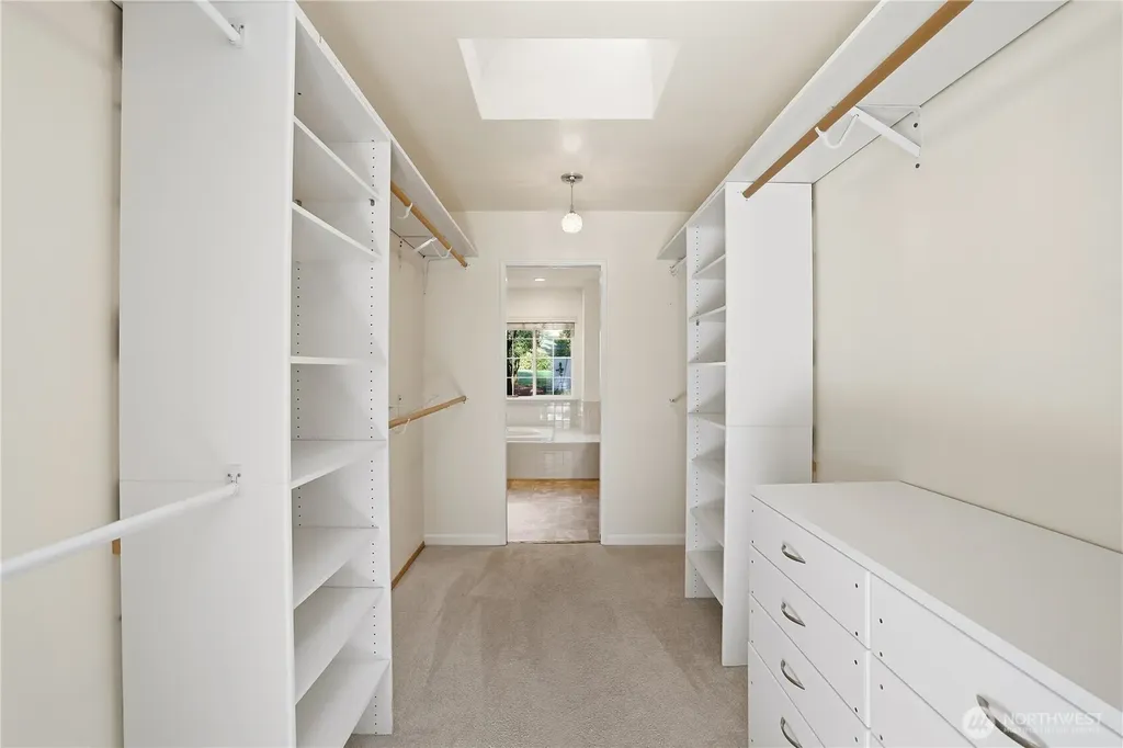 4642 SE Parsons Green Court Port Orchard WA 98367