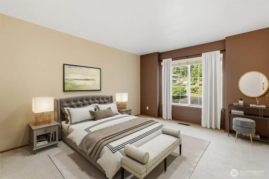 4642 SE Parsons Green Court Port Orchard WA 98367