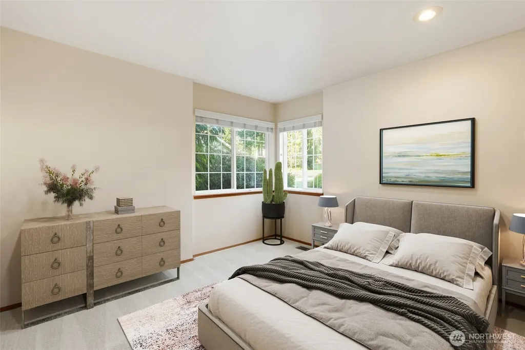 4642 SE Parsons Green Court Port Orchard WA 98367