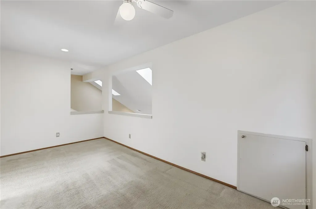 4642 SE Parsons Green Court Port Orchard WA 98367
