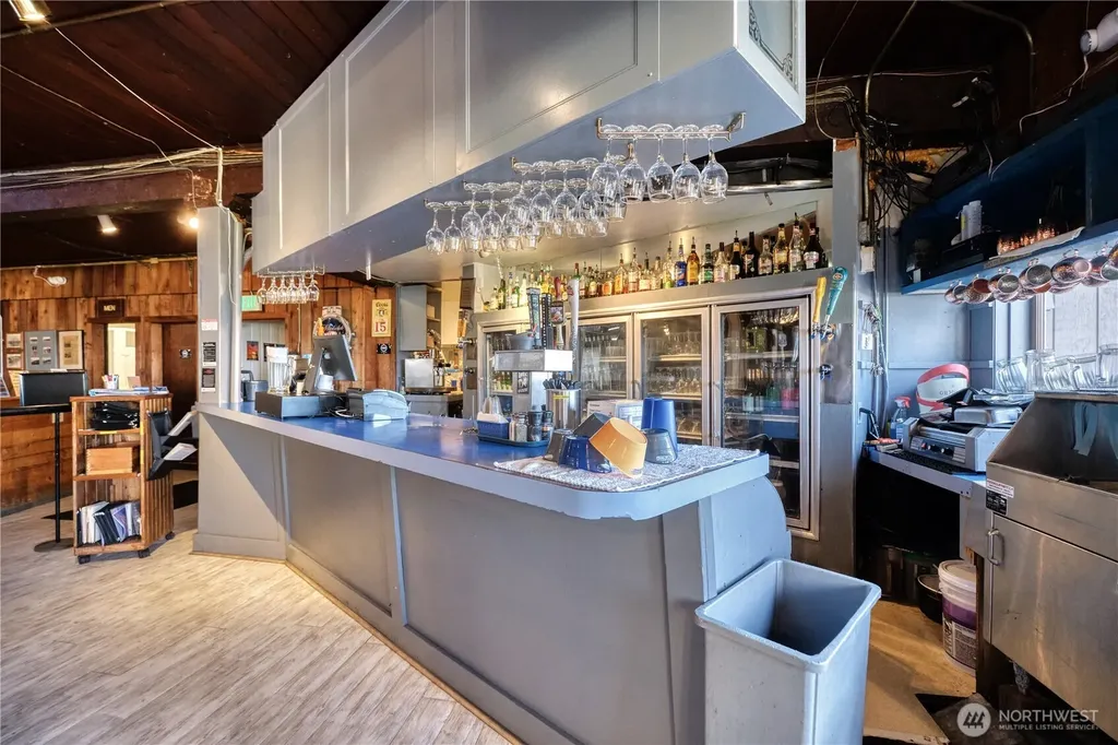 1334 Gulf Road Point Roberts WA 98281