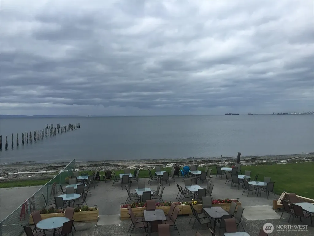 1334 Gulf Road Point Roberts WA 98281