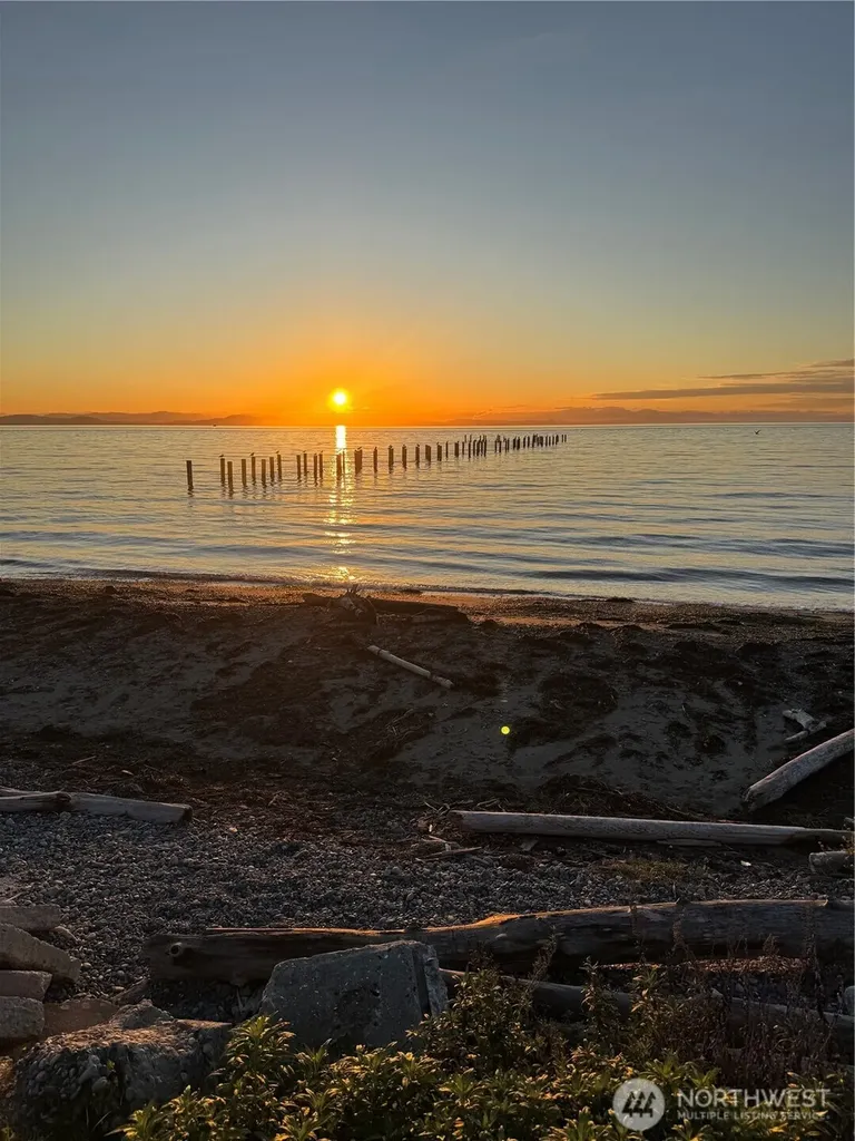 1334 Gulf Road Point Roberts WA 98281