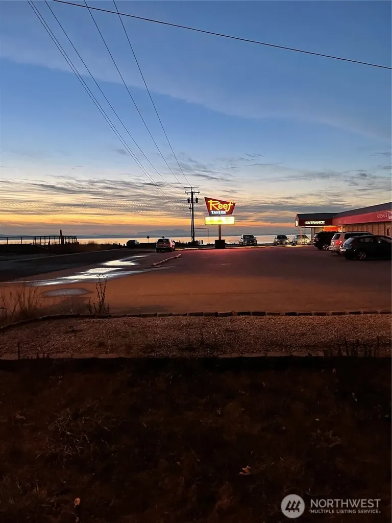 1334 Gulf Road Point Roberts WA 98281