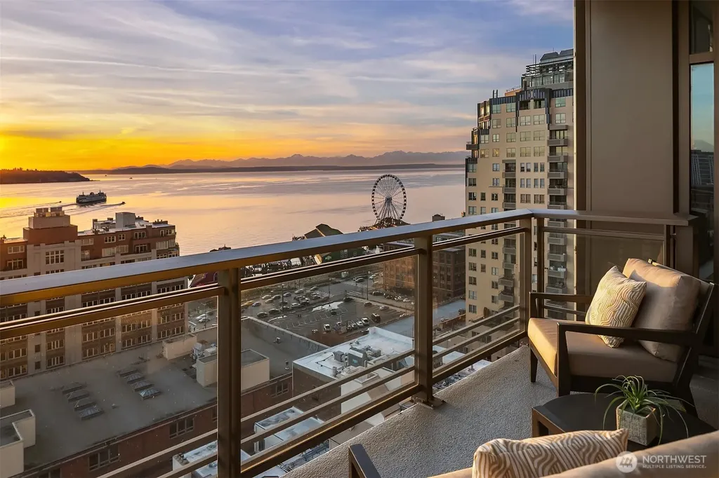 1000 1st Avenue Seattle WA 98101