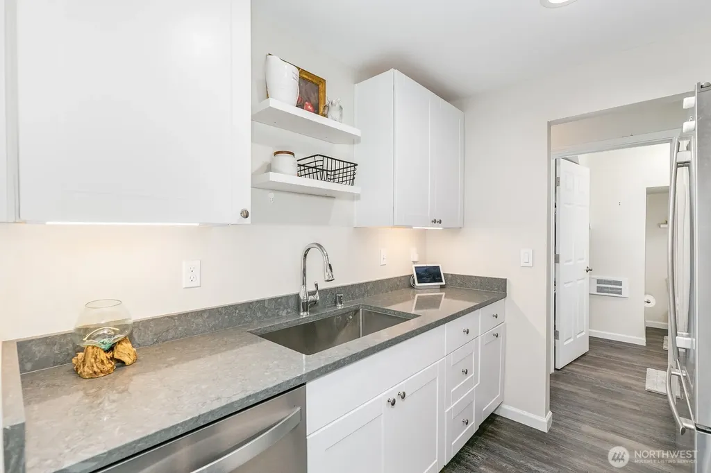 7821 196th Street SW Edmonds WA 98026