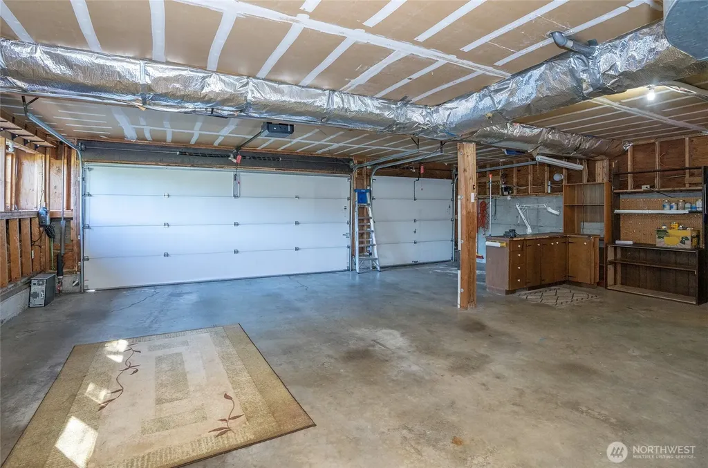 8401 Amber Drive SW Lakewood WA 98498