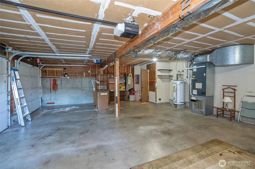8401 Amber Drive SW Lakewood WA 98498