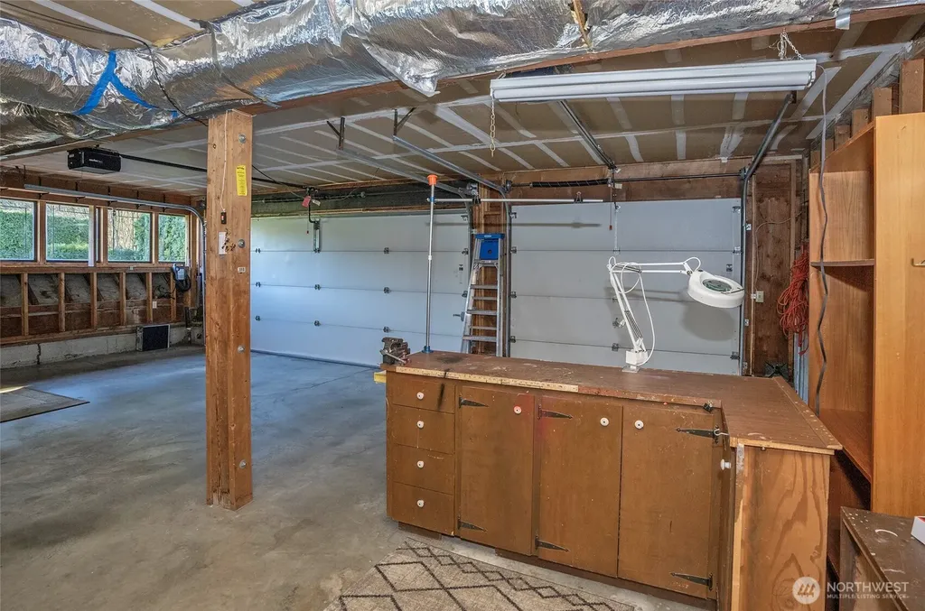 8401 Amber Drive SW Lakewood WA 98498