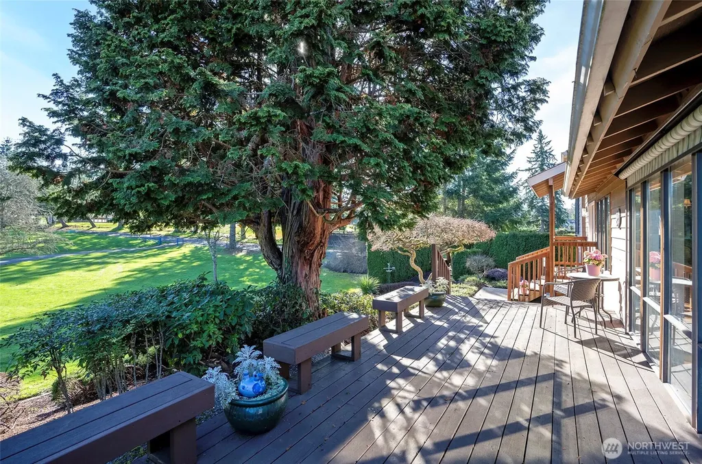 8401 Amber Drive SW Lakewood WA 98498