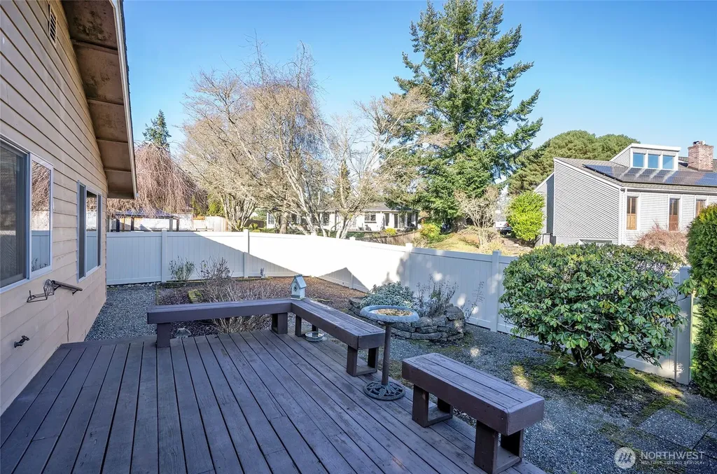8401 Amber Drive SW Lakewood WA 98498