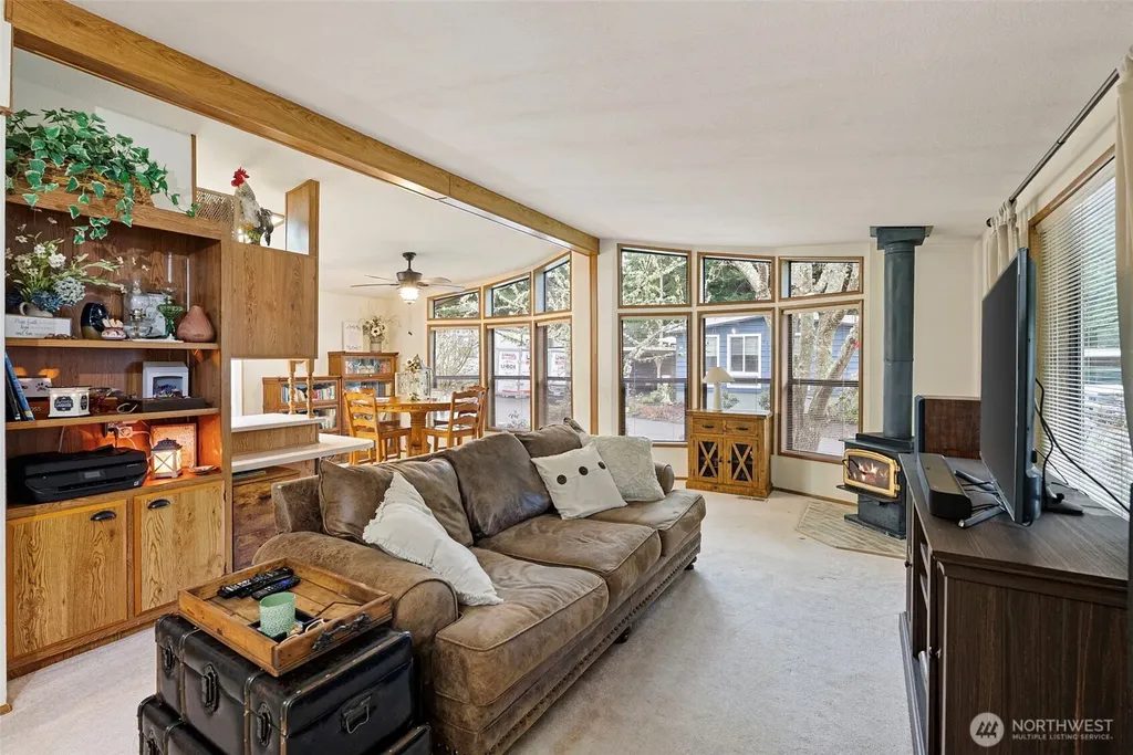 10414 Peacock Hill Avenue Gig Harbor WA 98332