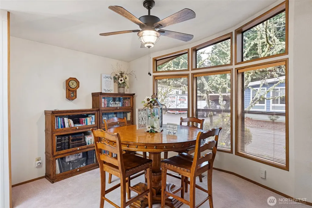 10414 Peacock Hill Avenue Gig Harbor WA 98332
