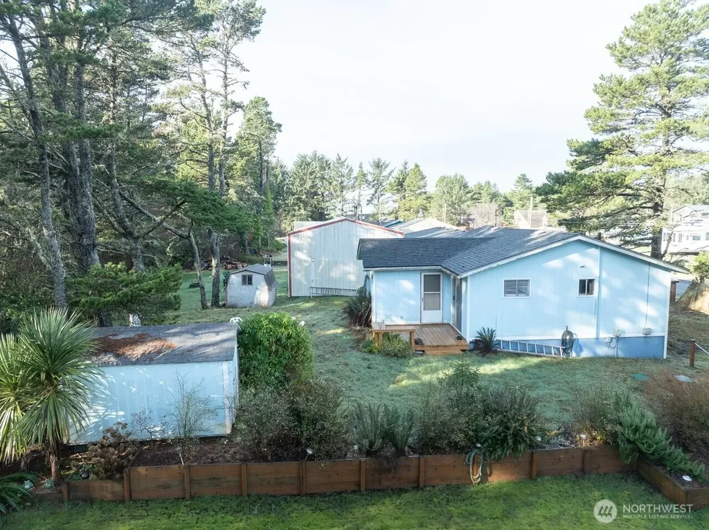 1504 170th Place Long Beach WA 98631