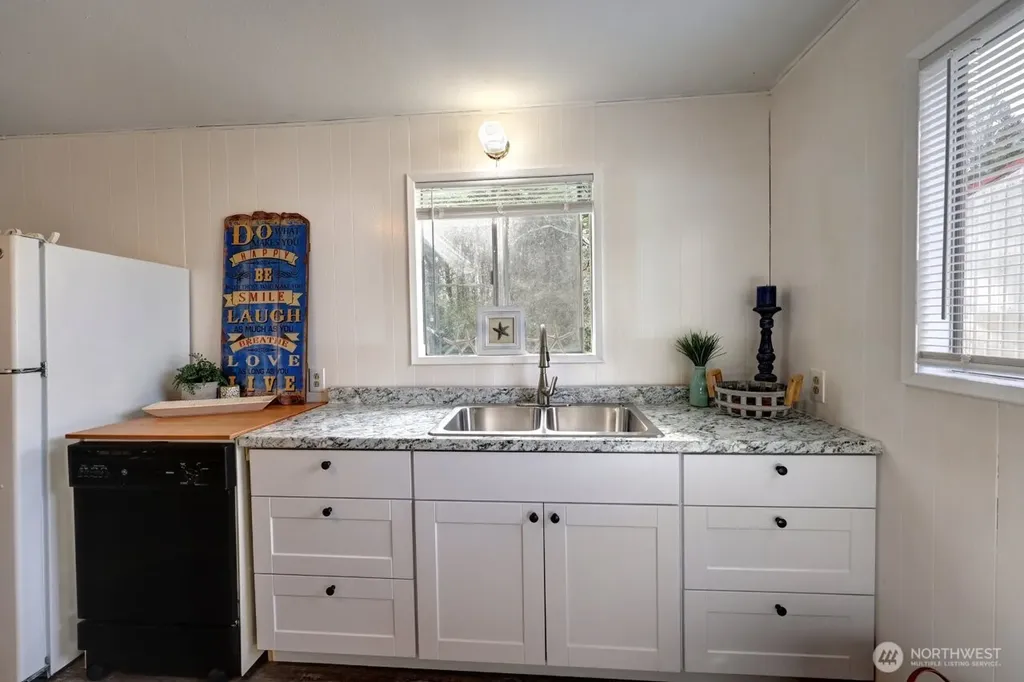 1504 170th Place Long Beach WA 98631