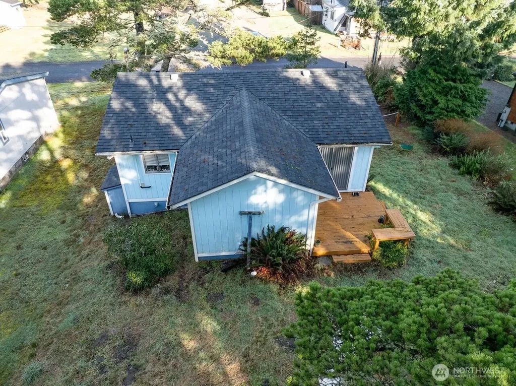 1504 170th Place Long Beach WA 98631