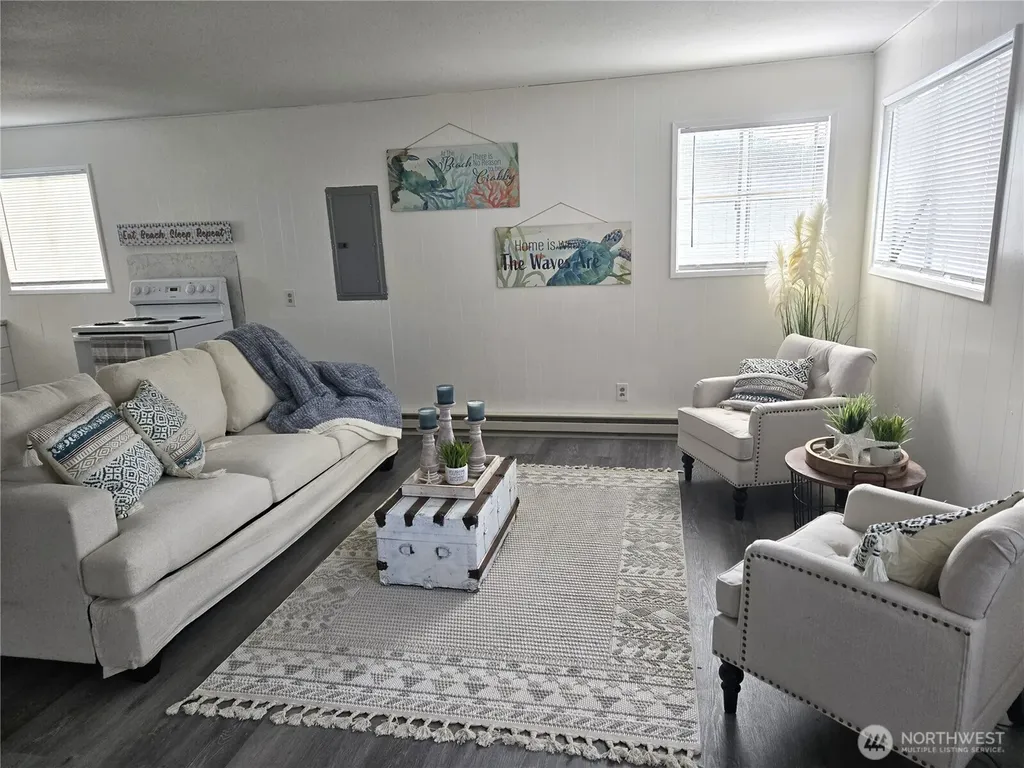 1504 170th Place Long Beach WA 98631
