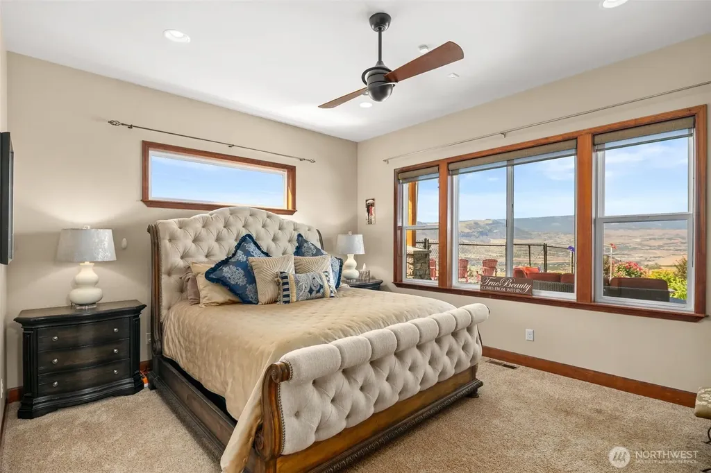 25 Sageland Road East Wenatchee WA 98802