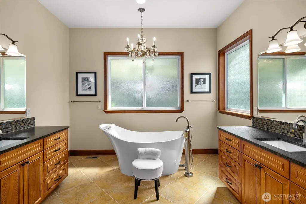 25 Sageland Road East Wenatchee WA 98802