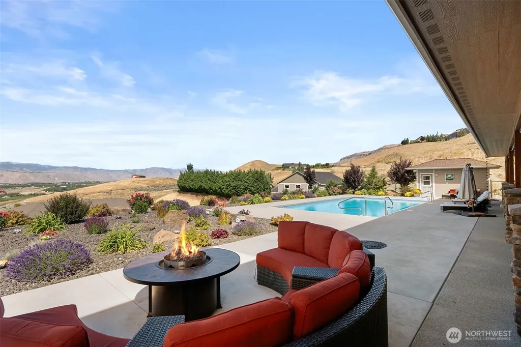 25 Sageland Road East Wenatchee WA 98802
