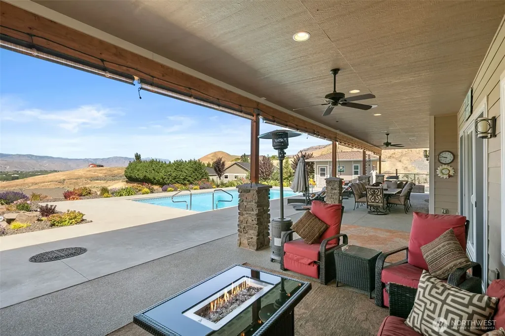 25 Sageland Road East Wenatchee WA 98802