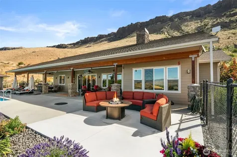 25 Sageland Road East Wenatchee WA 98802