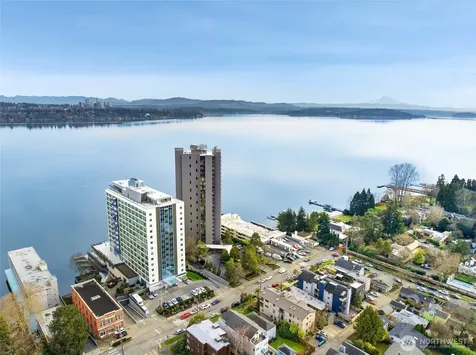 1600 43rd Avenue E Seattle WA 98112